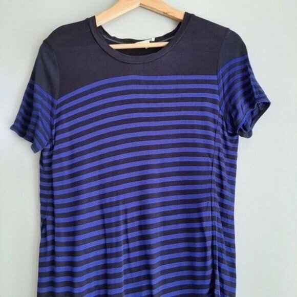 WILFRED Aritzia Side Slits Striped Tunic Top Blue Sz XS - Picture 3 of 10